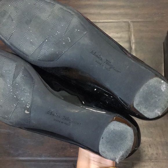 【SOLD】My Ferragamo patent leather ballerina flats - Picture 4 of 4